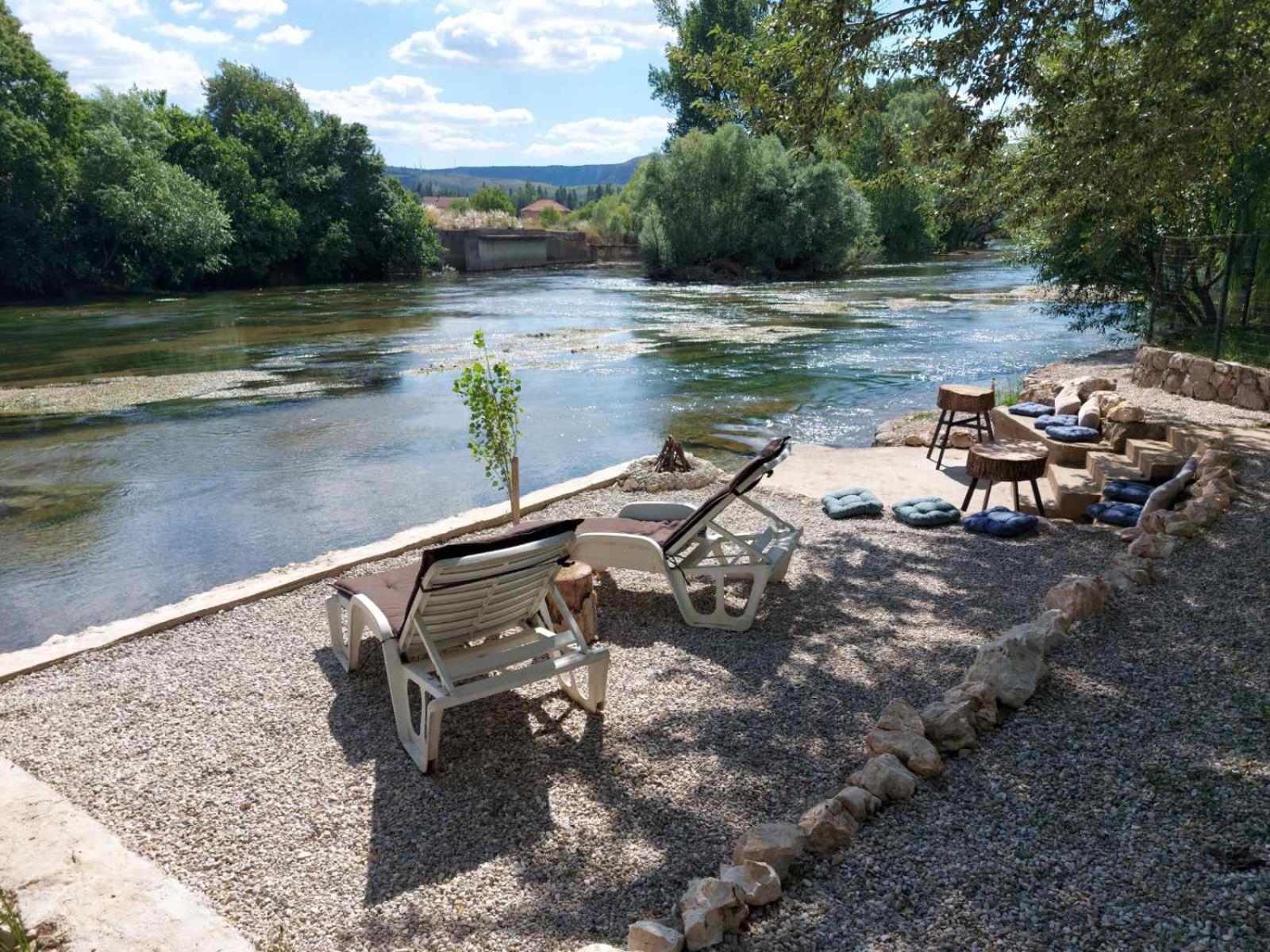 Holiday Homes Fig Благай Екстериор снимка